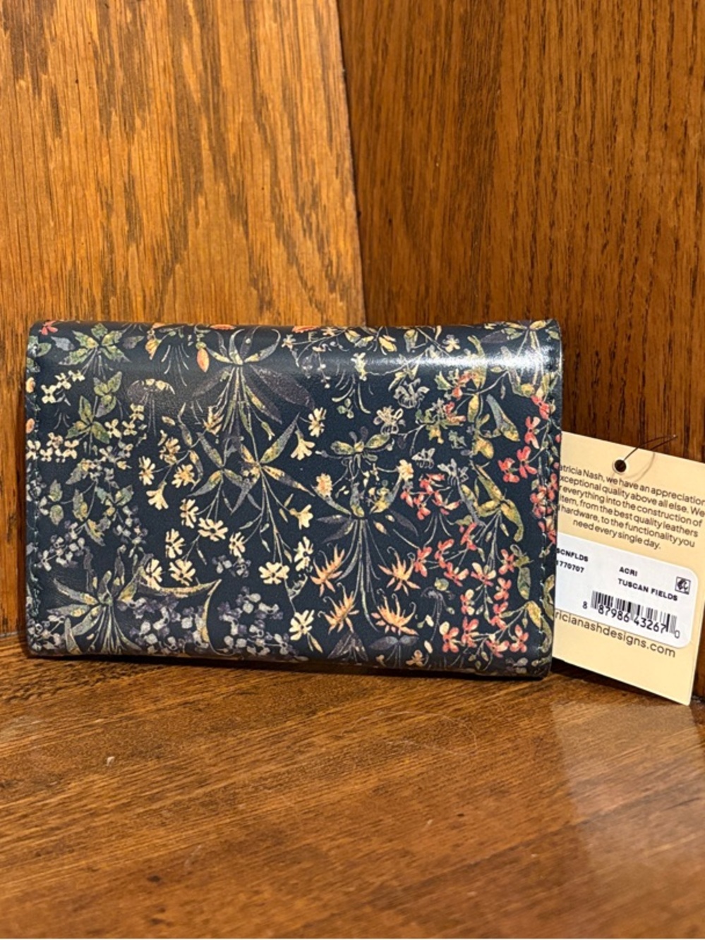 NWT-Patricia Nash-Tuscan Fields-Acri Trifold Wallet-$89 - Picture 3 of 12